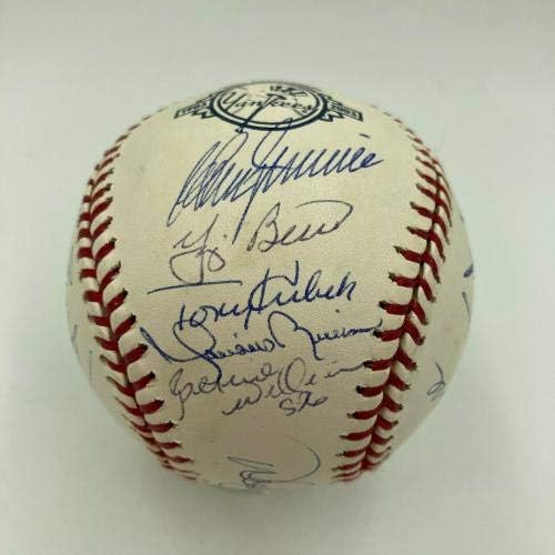 Дерек Джитър Мариано Ривера Дон Маттингли Легенди на Янкис Подписаха бейзболни топки Щайнер - Бейзболни топки