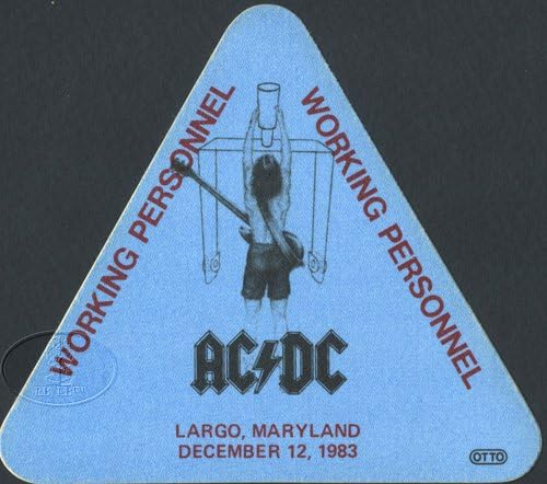 AC/DC 1983 Обиколка Кликване / превключване Зад кулисите Минава Екипажа Largo