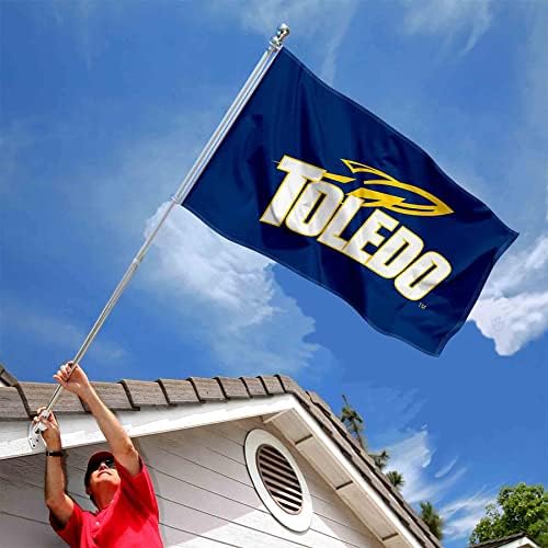 Голям Флаг колеж на Калифорнийския университет Толедо Рокетс