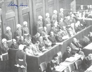 Уитни Харис с автограф на Нюрнбергском процеса на 1945-46 на Втората световна Ч / Б 8x10 Снимка PSA AD38866